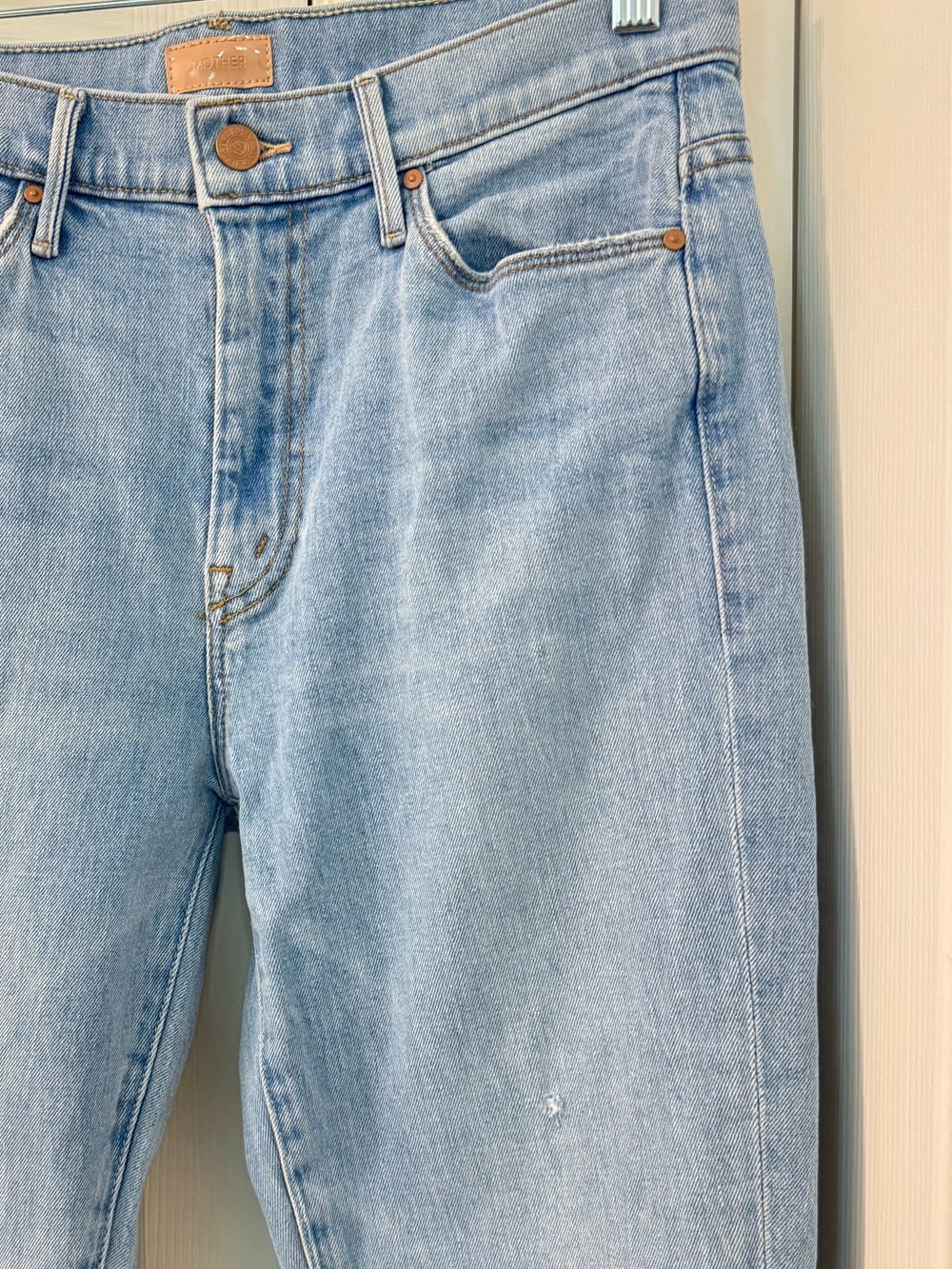 Mother denim the fray weekender in mentally elsewhere size 29 light blue - Picture 4 of 6